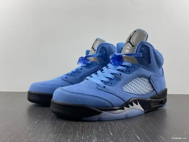 Rep 5 UNC Jordan Air DV1310-401 0506